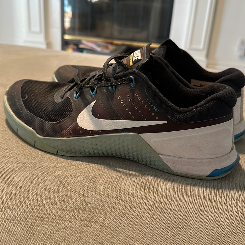 Men’s Nike Metcon 2 - size 10